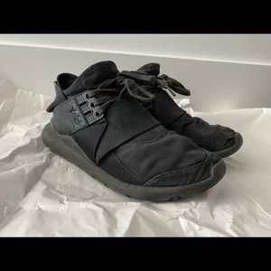 Y-3 sneaker